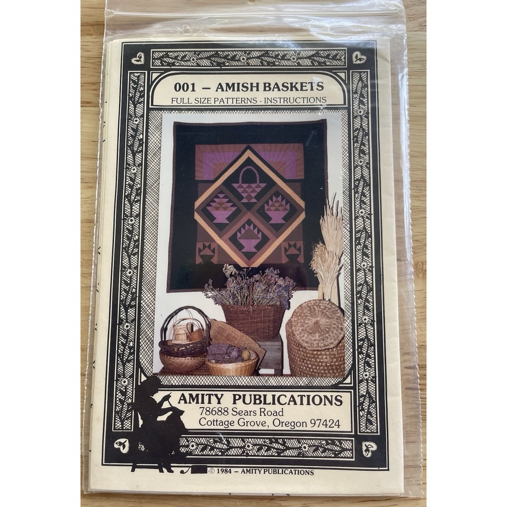 Amish Baskets Pieced Blocks Sewing‎ Pattern by Amity Publications